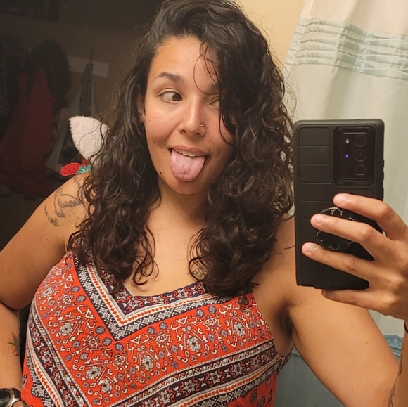 Meet your Posher, Ebony - Picture 15 of 16